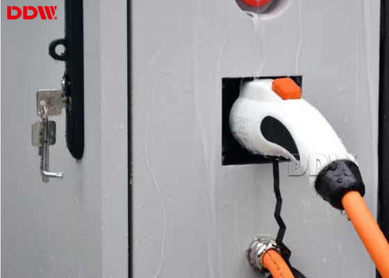 60 Sonnenlicht-lesbarer Monitor Außen-Digital Signage Kiosk 3600w Hohe Helligkeit