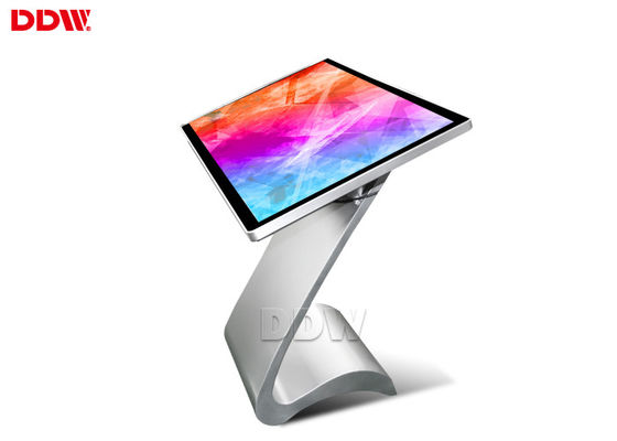 42 Touch Screen Kioskmonitor-Totemanzeige, Karte 500cd/m2 ISO9001 Sd oder USB-Port bei einem Spieler DDW-AD4201TK