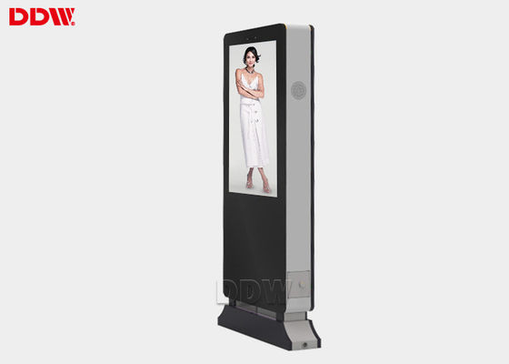 2000 Nits 55" Standing Digital Signage Kiosk mit Lüfterkühlsystem
