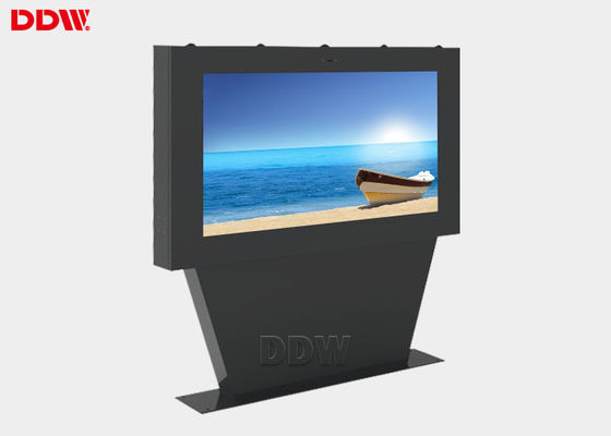 Stehendes LCD-Digital-Signage-Display mit 1500 Nits für Außenexposition, 47 ̊ helle Displays
